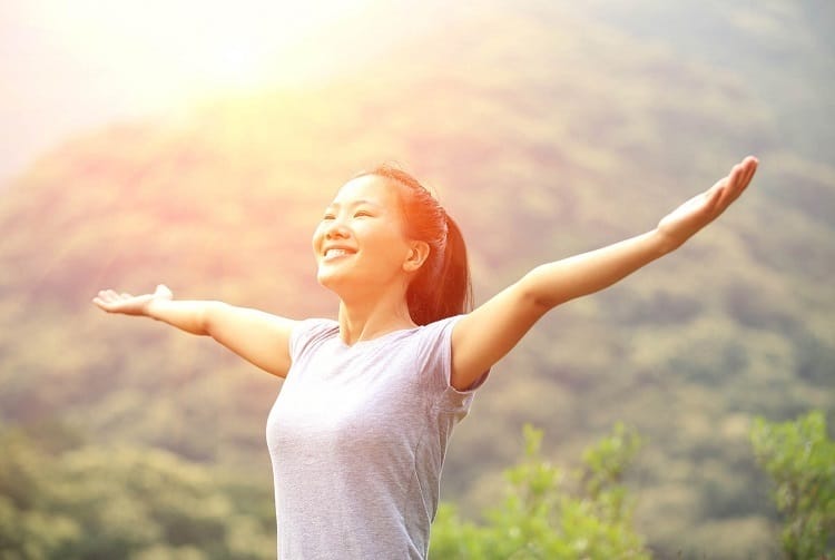 Mua tinh dầu sả ở Kon Tum - Tinh dầu đuổi muỗi và côn trùng 11 Mua-tinh-dau-sa-o-Kon-Tum