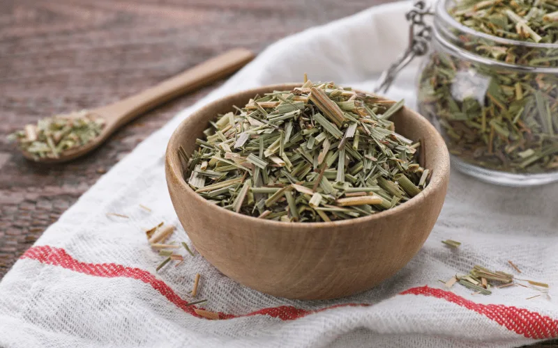 Mua tinh dầu sả ở Lâm Đồng: Địa chỉ uy tín, chất lượng & cách chọn mua 13 mua-tinh-dau-sa-o-lam-dong