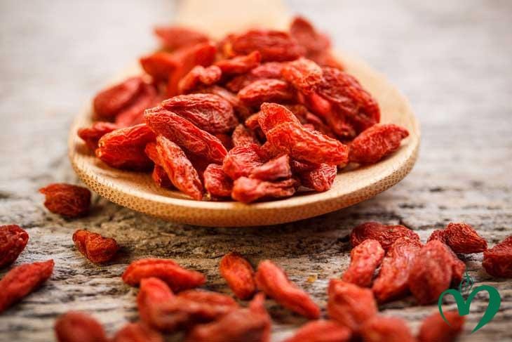 Ngâm rượu Ba Kích với kỷ tử được không? 14 ngam-ruou-ba-kich-voi-ky-tu-duoc-khong
