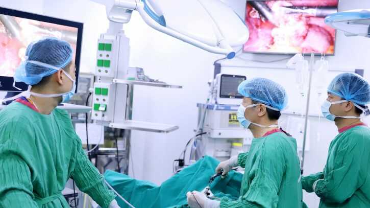 Chia sẻ kinh nghiệm Chữa trào ngược dạ dày thực quản! 19 dieu-tri-ngoai-khoa